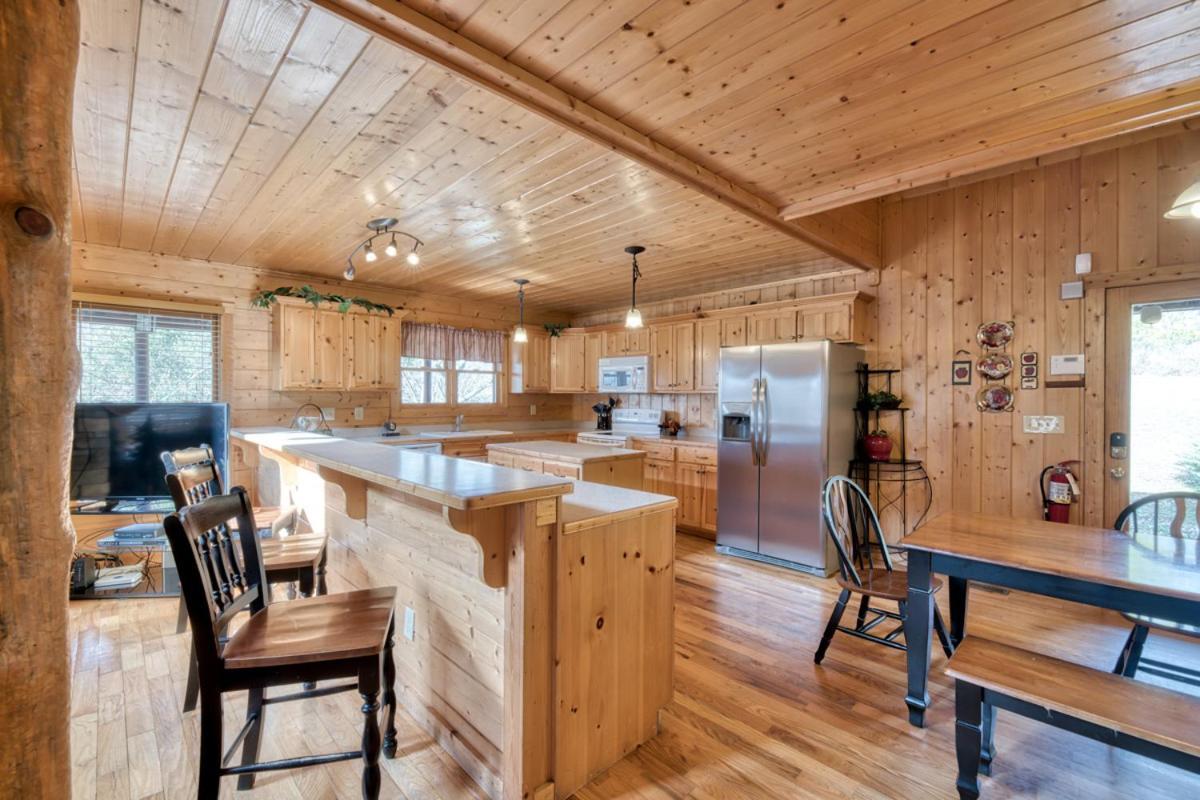Country Living Villa Sevierville Bagian luar foto